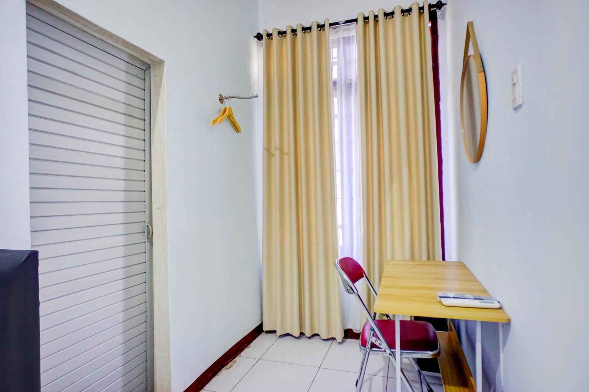 Hotel O Krakatau Near Universitas Muhammadiya Sumatra Utara Umsu Medan Bagian luar foto